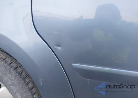 2011 Volkswagen Routan Se z USA, uszkodzony, nr VIN 2V4RW3DG0BR768767